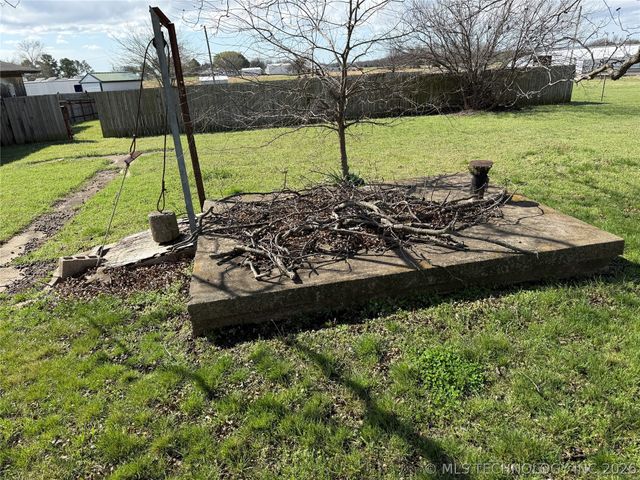 9054 Allen, Marietta, OK 73448