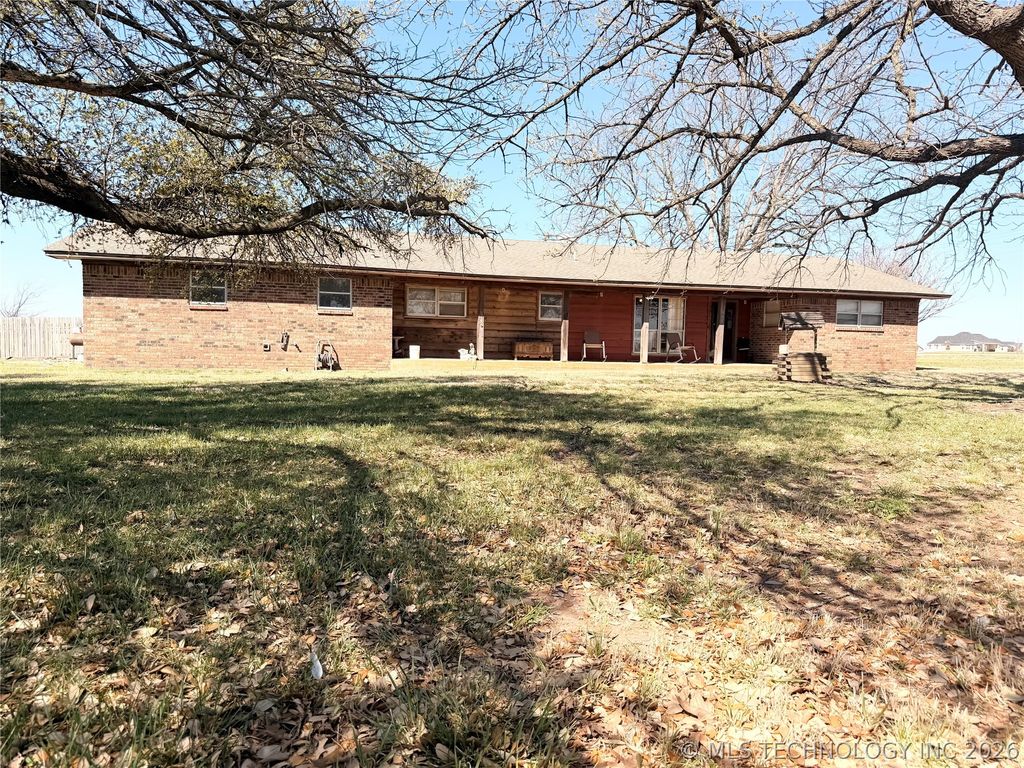 9054 Allen, Marietta, OK 73448