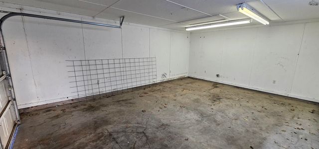 311 SEABEA DRIVE, Lakeside City, TX 76308