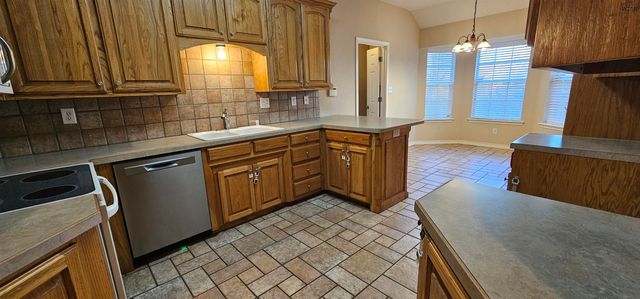 311 SEABEA DRIVE, Lakeside City, TX 76308