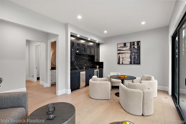 1541 Shipman Boulevard, Birmingham, MI 48009