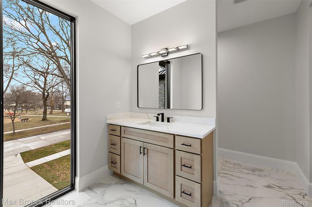 1541 Shipman Boulevard, Birmingham, MI 48009