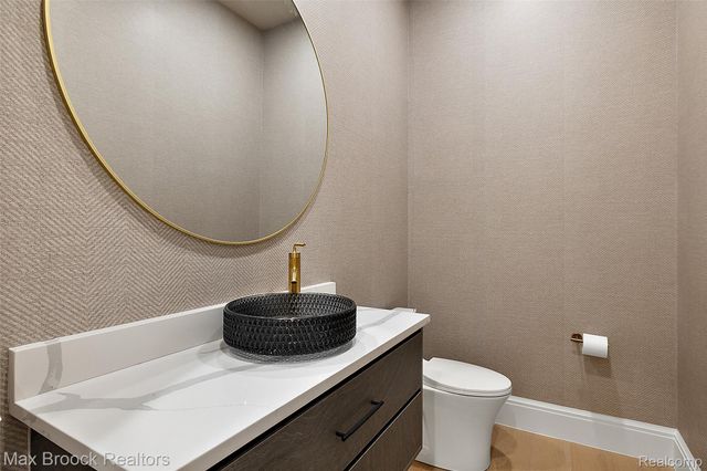 1541 Shipman Boulevard, Birmingham, MI 48009