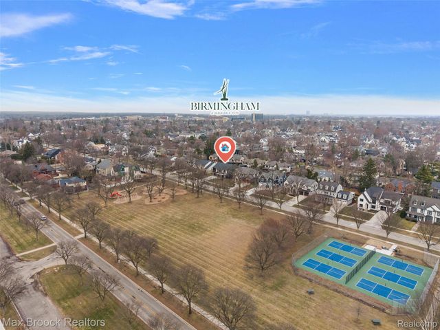 1541 Shipman Boulevard, Birmingham, MI 48009