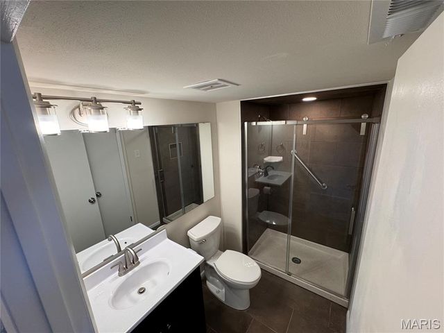 12574 Chardin Place 4, St Louis, MO 63128