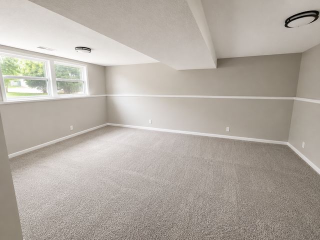 4653 152nd Court, Apple Valley, MN 55124