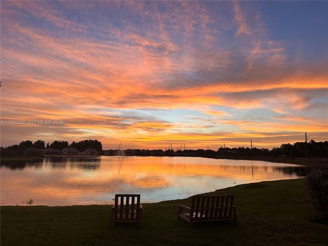 9734 SW Meridian Way, Stuart, FL 34997