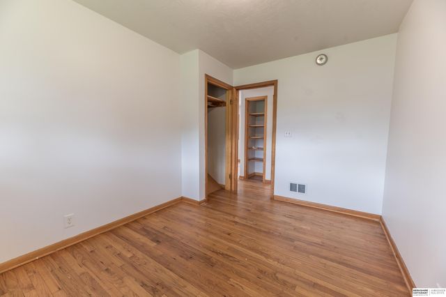 7602 S 35th Street, Bellevue, NE 68147