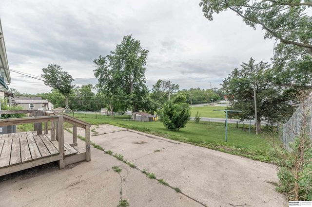 7602 S 35th Street, Bellevue, NE 68147