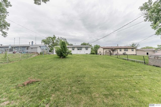 7602 S 35th Street, Bellevue, NE 68147