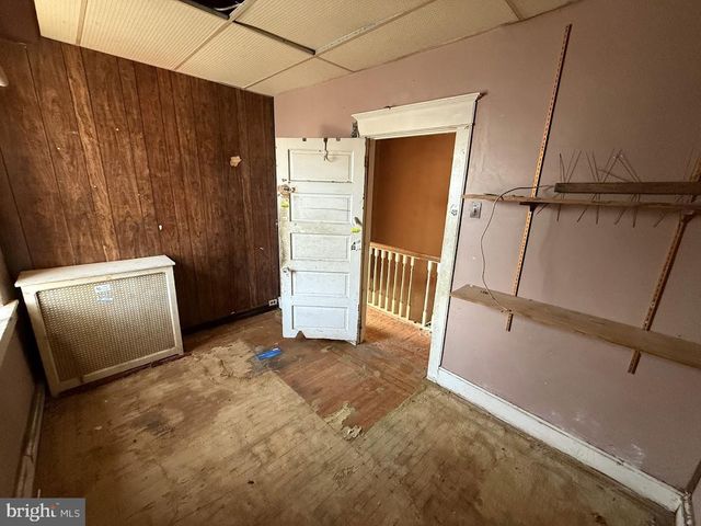 4801 A ST, Philadelphia, PA 19120