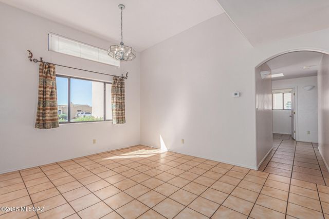 4011 W Gentle Place, Tucson, AZ 85741