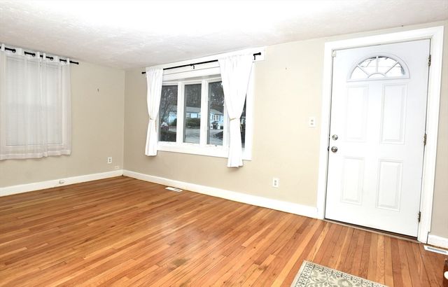 157 Salem St, Rockland, MA 02370