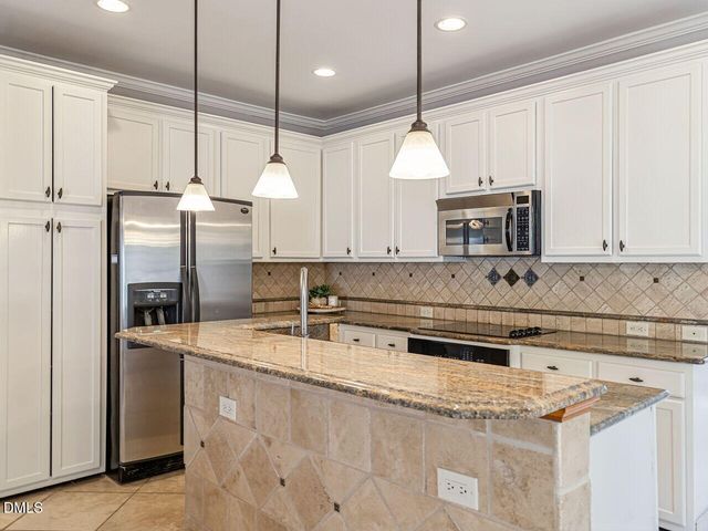 217 Ravenstone Drive, Cary, NC 27518