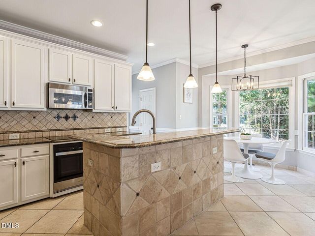 217 Ravenstone Drive, Cary, NC 27518