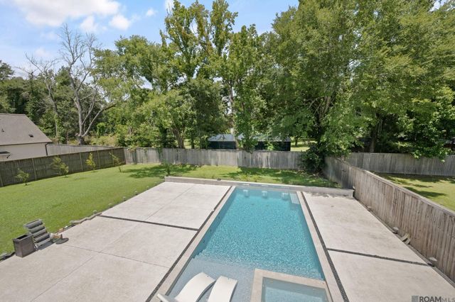 140 Valhalla Blvd, Baton Rouge, LA 70810
