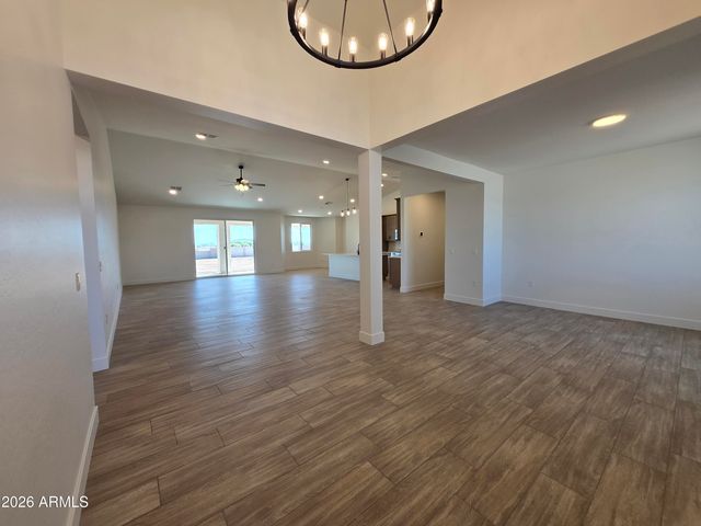 9315 W SANDSTONE MOUNTAIN Drive, Casa Grande, AZ 85194