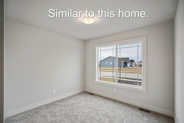 2705 NW Fairfield Drive, Ankeny, IA 50023