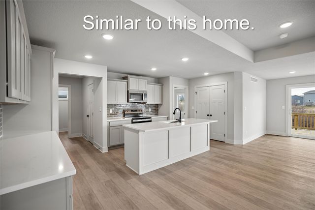 2705 NW Fairfield Drive, Ankeny, IA 50023