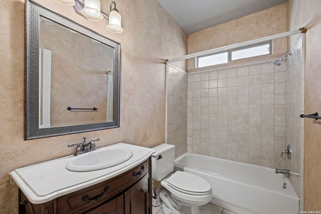 111 Garden Trace, San Antonio, TX 78260