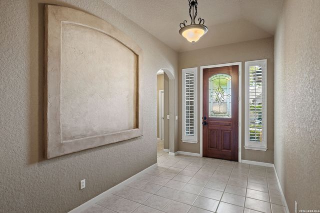 111 Garden Trace, San Antonio, TX 78260