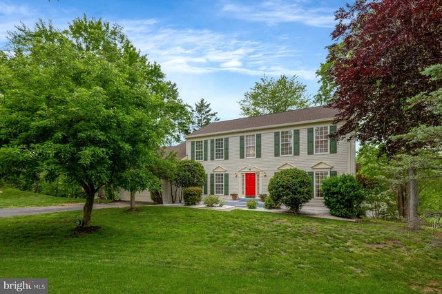 30125 MERCHANT CT, Great Falls, VA 22066