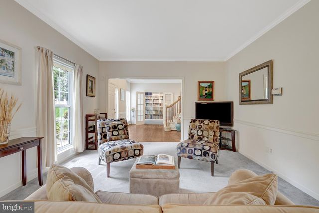 30125 MERCHANT CT, Great Falls, VA 22066