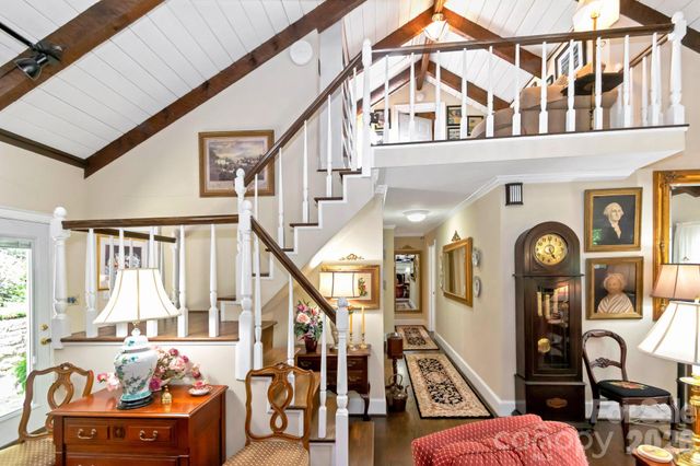 195 Fairway Lane, Blowing Rock, NC 28605