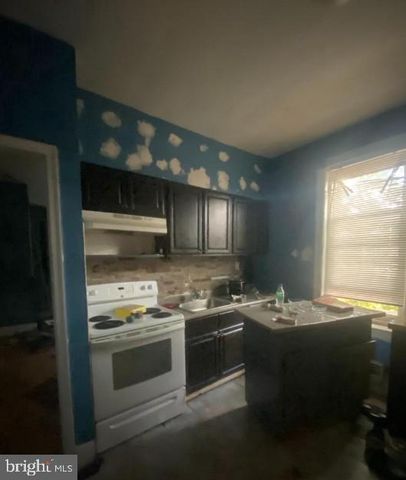 1705-00 W ERIE AVE, Philadelphia, PA 19140
