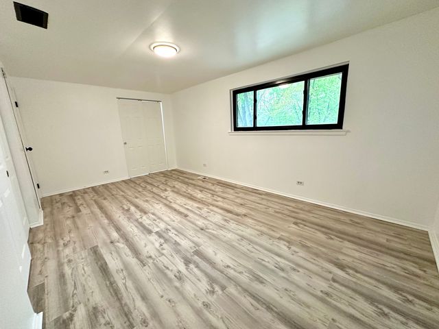 18w158 16th Street, Villa Park, IL 60181