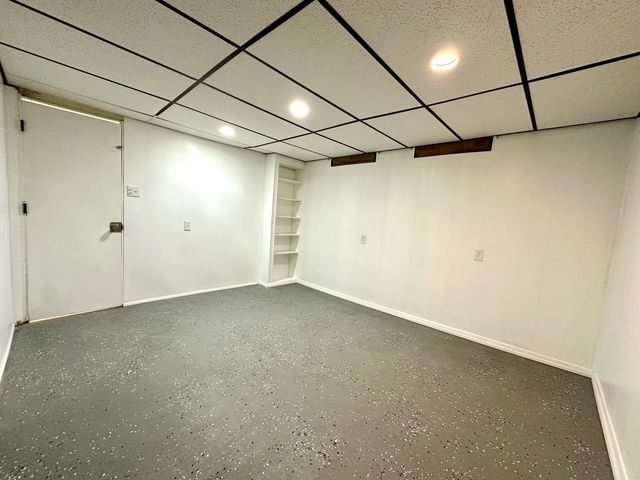 18w158 16th Street, Villa Park, IL 60181