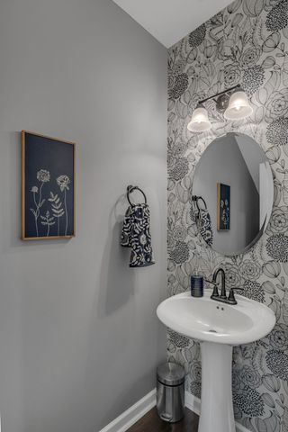 1803 Villa Cir, Lebanon, TN 37090