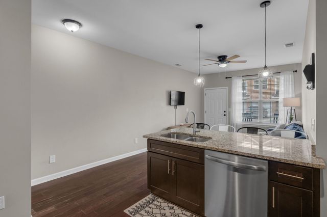 1803 Villa Cir, Lebanon, TN 37090