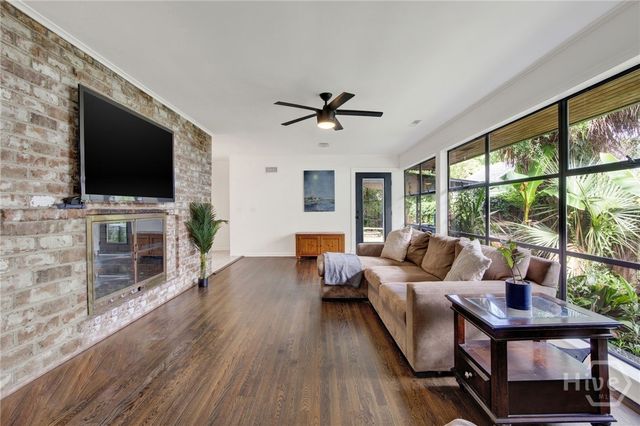 200 Kinzie Avenue, Savannah, GA 31404