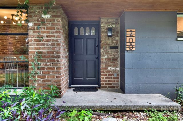 200 Kinzie Avenue, Savannah, GA 31404