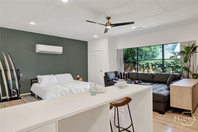 200 Kinzie Avenue, Savannah, GA 31404