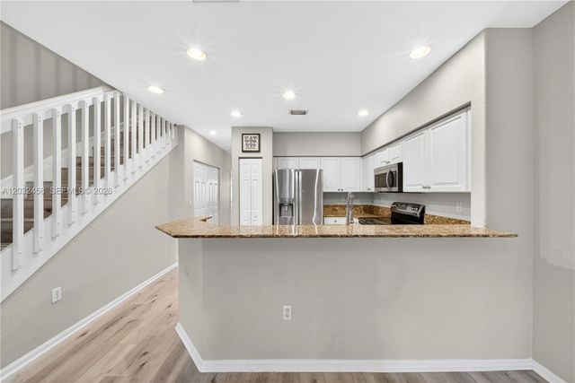 2827 SW 83rd Terrace 102, Miramar, FL 33025