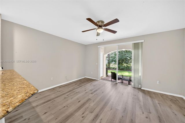 2827 SW 83rd Terrace 102, Miramar, FL 33025