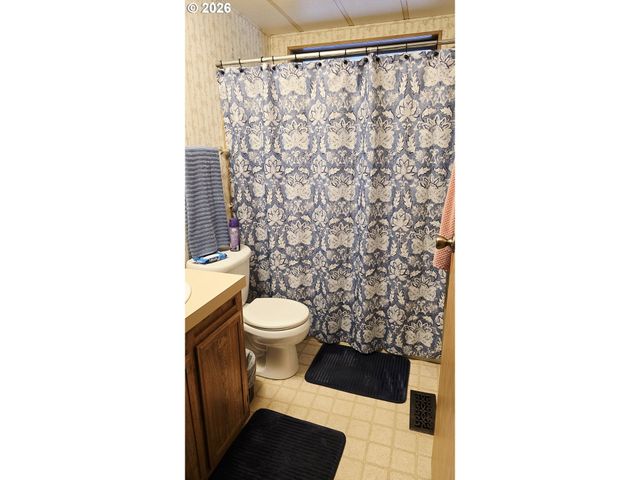 1809 26TH St 77, La Grande, OR 97850