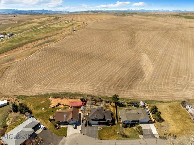 7055 Skylark Drive, Manhattan, MT 59741