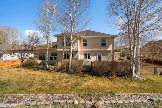 7055 Skylark Drive, Manhattan, MT 59741