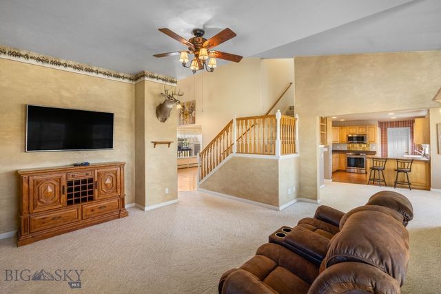 7055 Skylark Drive, Manhattan, MT 59741