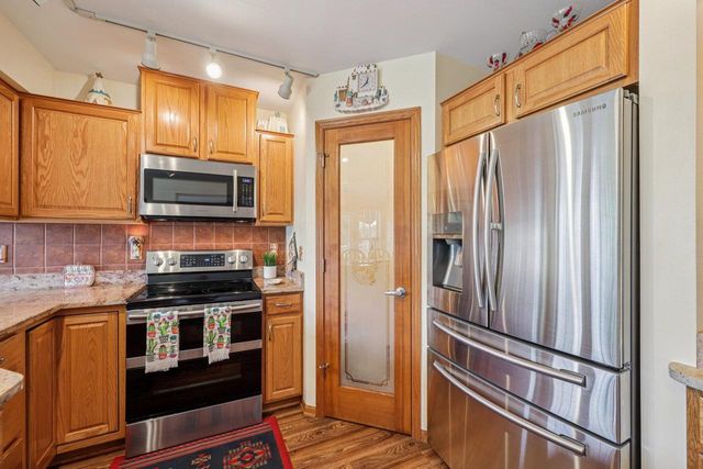 8216 Anna AVENUE, Waterford, WI 53185