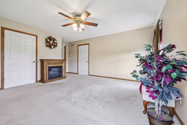 8216 Anna AVENUE, Waterford, WI 53185