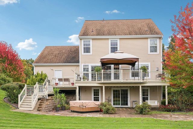 8216 Anna AVENUE, Waterford, WI 53185