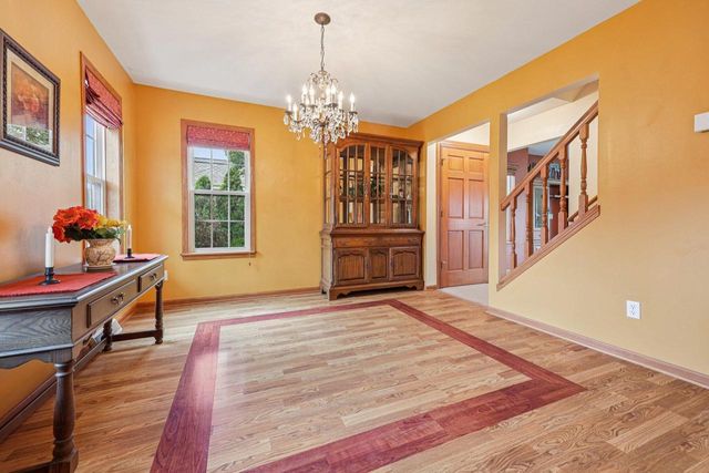 8216 Anna AVENUE, Waterford, WI 53185