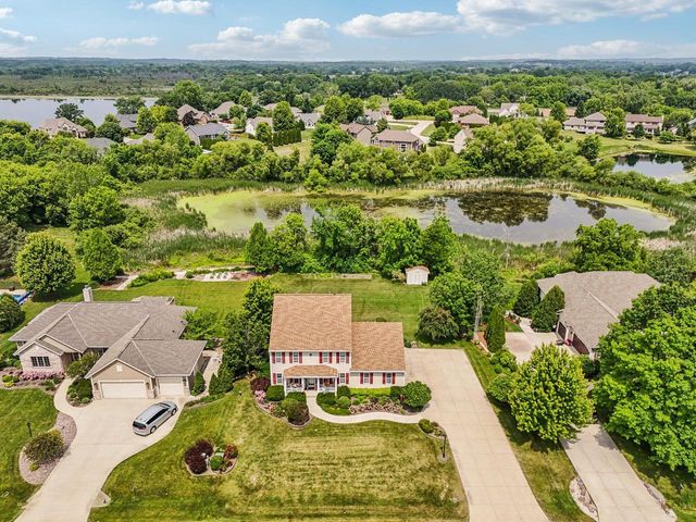 8216 Anna AVENUE, Waterford, WI 53185