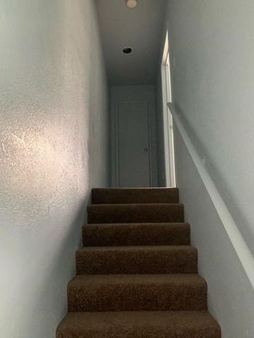 617 Lost Springs Court, Arlington, TX 76012