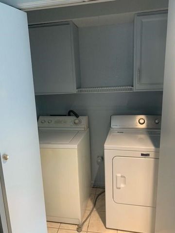 617 Lost Springs Court, Arlington, TX 76012