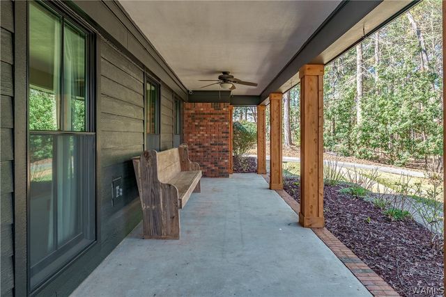 10400 Loganwood, Northport, AL 35473